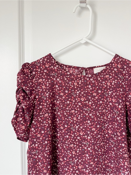 LOFT Tops - LOFT | Burgundy | Floral Puff-Sleeve | Top